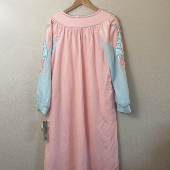 Vtg Dead stock Appel Fuzzy Nightgown Pink and Blue Size Medium - Picture 3 of 9